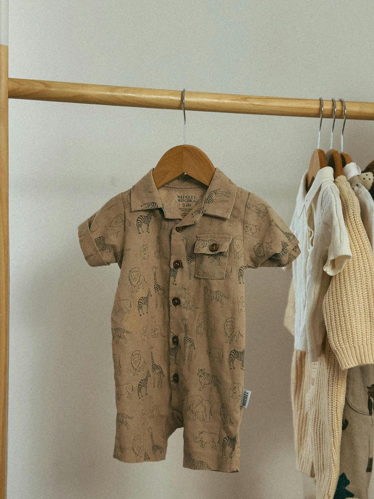 Moda sustentável crianças: Como escolher roupas éticas e conscientes para o seu filho