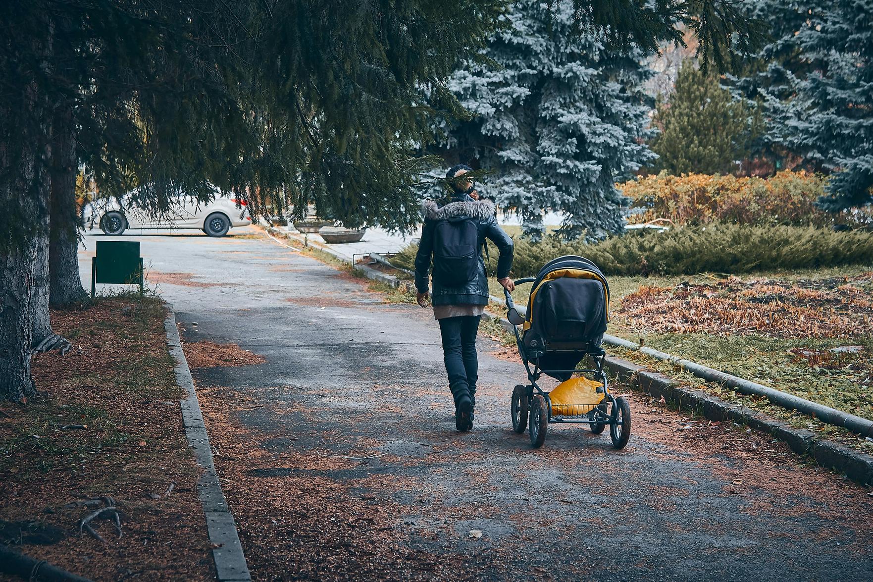 Como Escolher o Carrinho de Bebê Ideal: Dicas e Segurança para Pais
